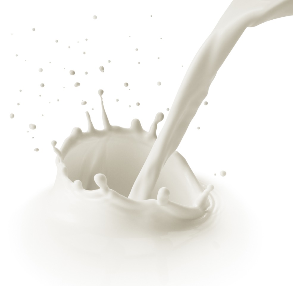 4. Use unsweetened almond milk rather than skim
While skim milk can be a healthy choice, to reduce calories, opt for unsweetened almond milk instead. It’ll contain 30 calories versus the 90 calories found in cow’s milk.
