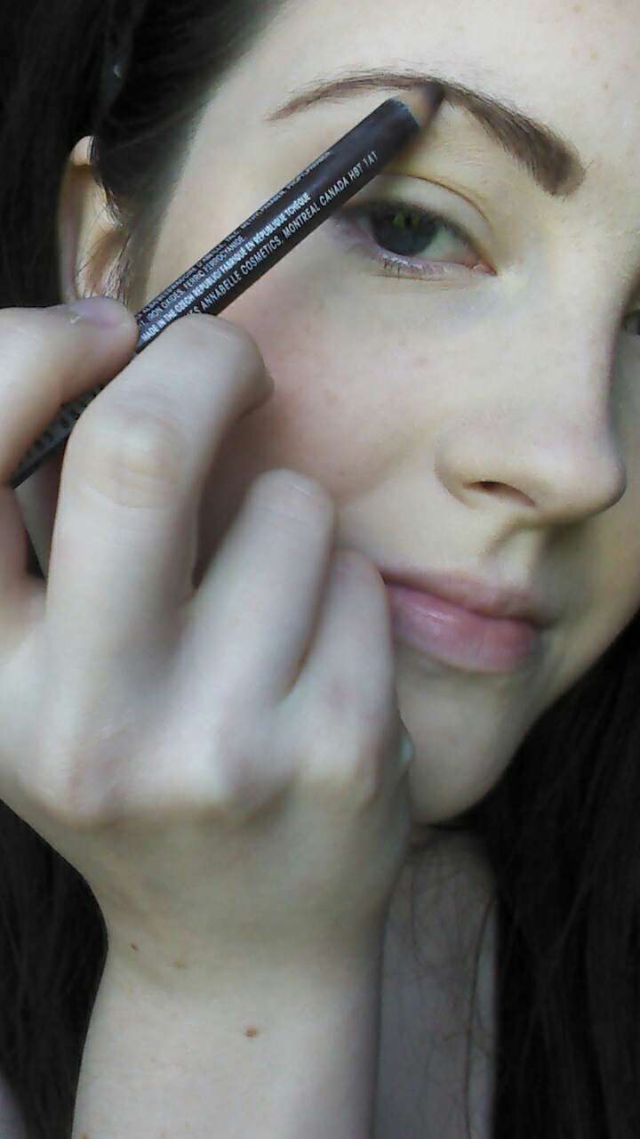 Fill in your #eyebrows LIGHTLY. (Optional) If you don't already fill your eyebrows in, then feel free to skip this step! However, if you do fill them in, do so lightly for this look as there will not be tons of dark eye makeup to compensate for harshly filled in #brows . 