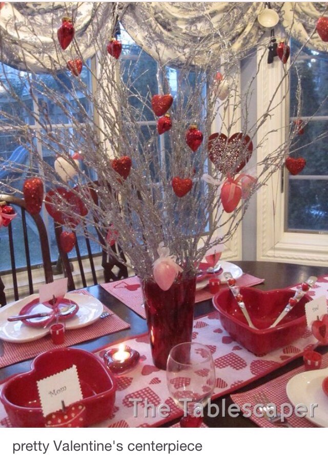 Valentines Table Decor