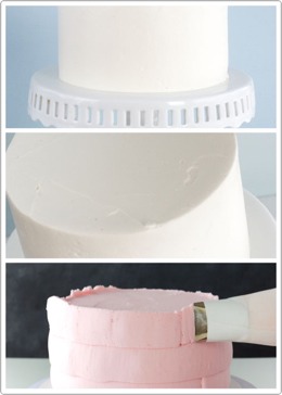 To get smooth frosting she a peice of construction paper and just glide over the surface orrrr use a warmed spatula/butterknife 