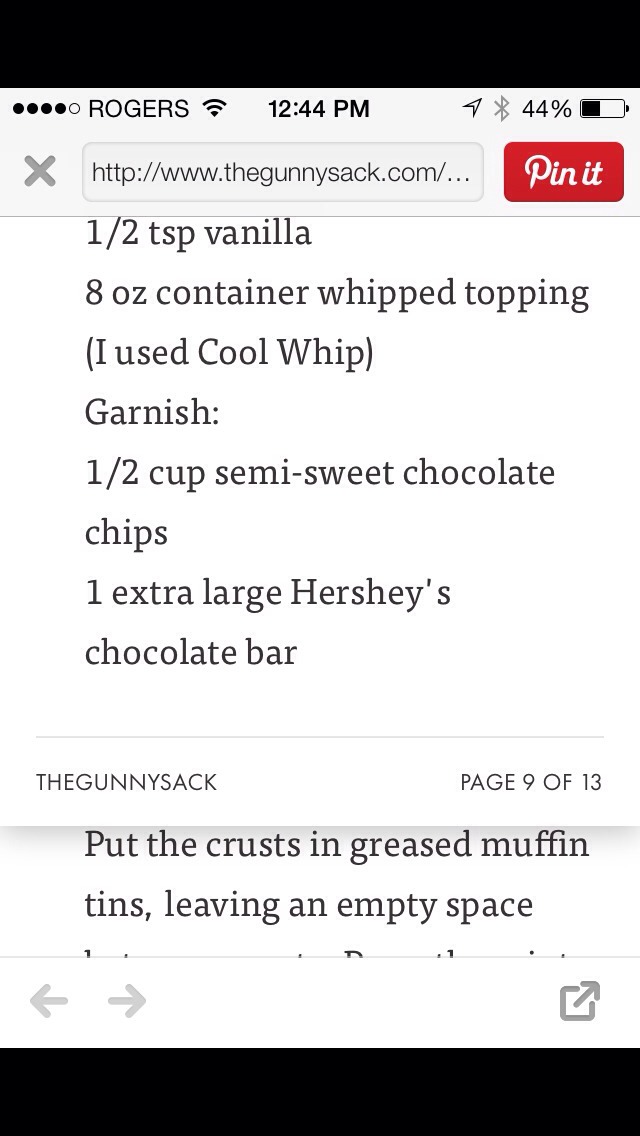 Mini Pie Cups Filled With Nutella Mouse 