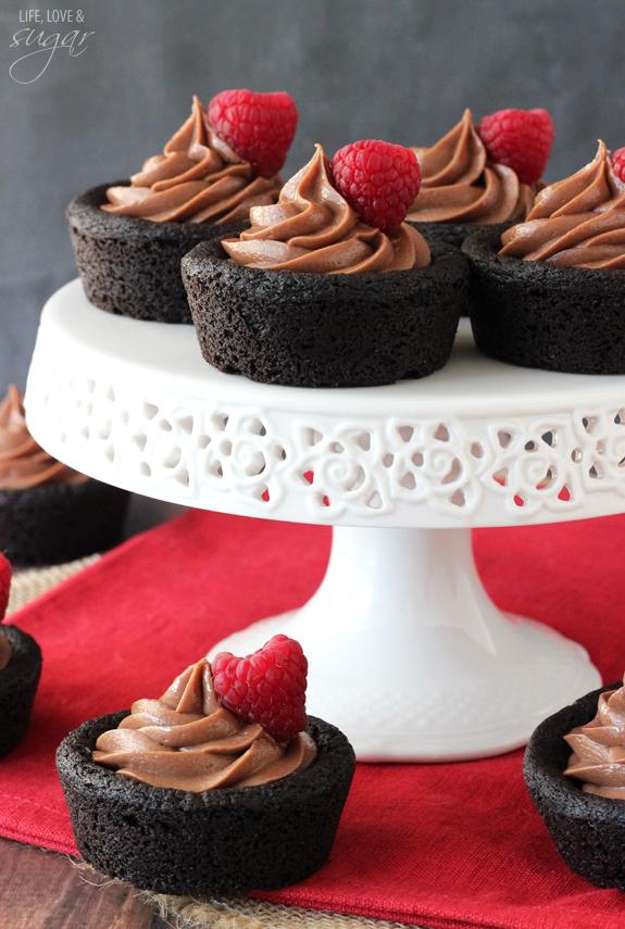 Nutella Cheesecake Chocolate Cookie Cups 