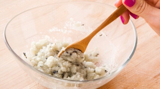 Lavender And Grape-seed Oil Sea-Salt Scrub.  