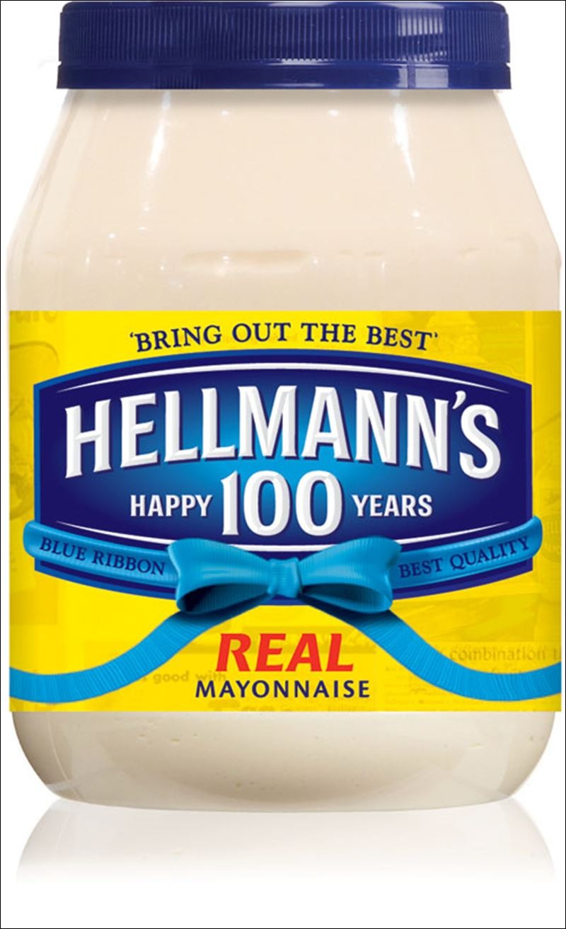 2 tbsp. mayonnaise. My mother has treated my hair with mayonnaise since I was a little girl. Here, it goes hand in hand with the egg to provide protein and fat to revitalize hair.