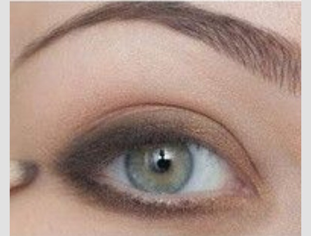 How To: Perfect For Green And Blue Eyes
