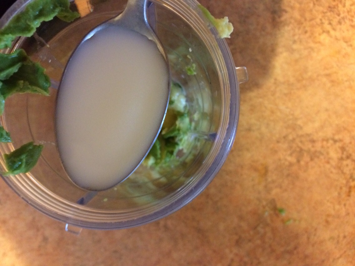 Add a spoon of milck