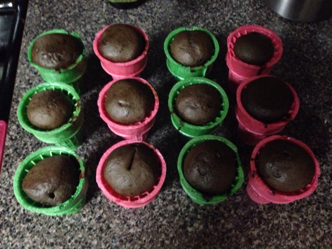 Bake on 325 for 20-25 minutes. Use a knife or a toothpick to check the middle. 