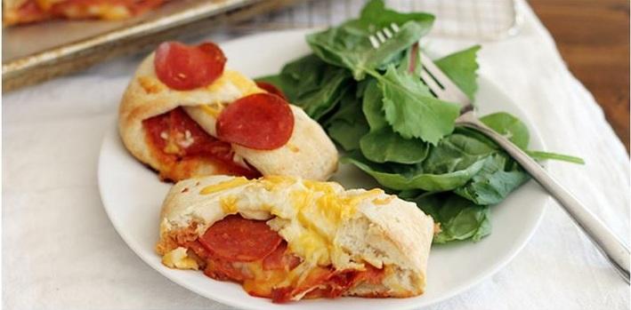 Delicious Pepperoni Pizza Braid Recipe #tipit