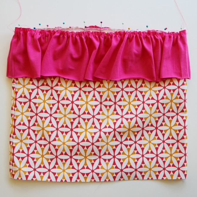 A Ruffled Tote (aka: Elli’s Church Bag)
