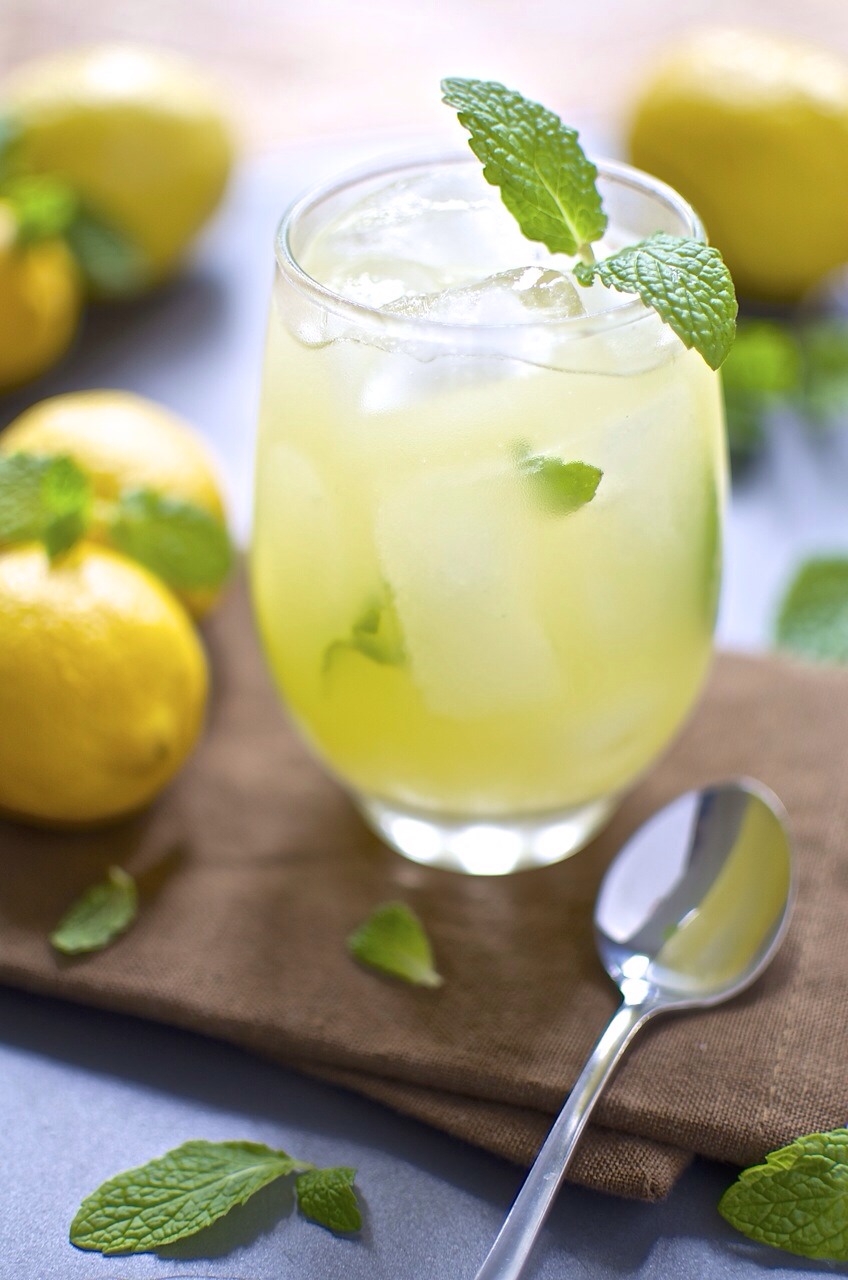 Lemons contain pectin fiber which is very beneficial for colon health and also serves as a powerful antibacterial. 


