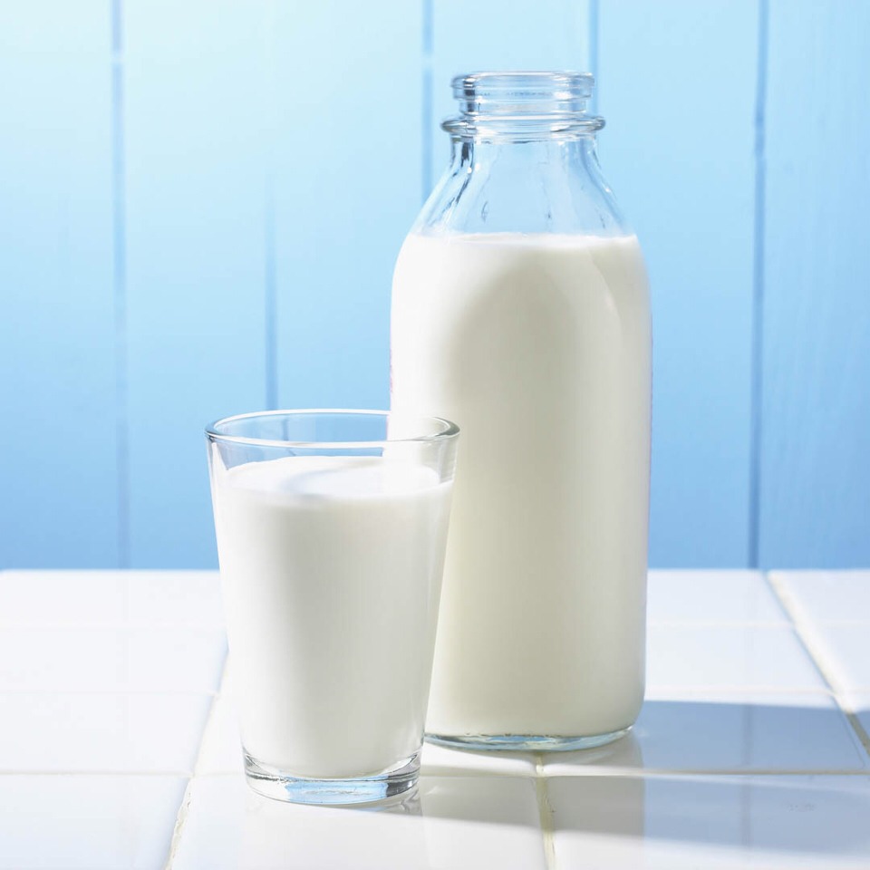 2 glasses of milk will help keep your skin supple, soft, and glowing.