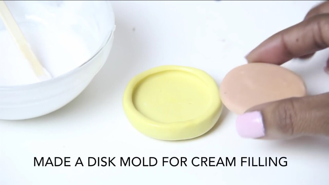 Then get more of the silicon and make it into a circle for the cream filling 