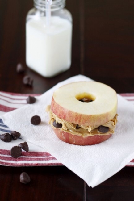 PB Apple Sandwiches

With or without dark chocolate chips, this apple sandwich makes a snack that will keep you going for hours!