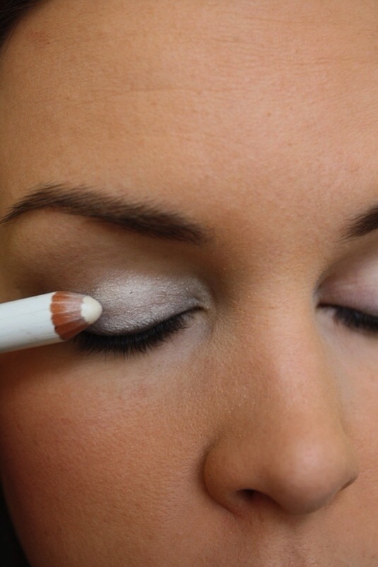 11. Make Eyeshadows Pop
Have you ever purchased a vibrant color of shadow that once applied appears rather dull? The key to making those colors pop is a white base. Use a white eyeliner and cover your entire lid before applying the color of your choice.

