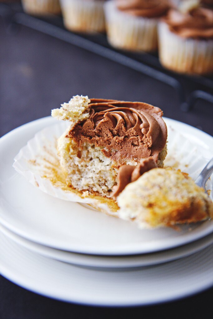 Roasted Banana And Salted Chocolate Cupcakes 