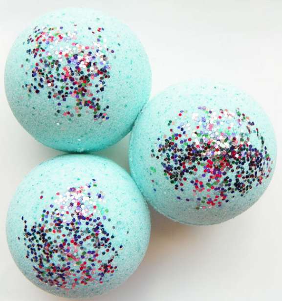 DIY Beauty Bath Bombs For Smooth Exfoliated Skin!