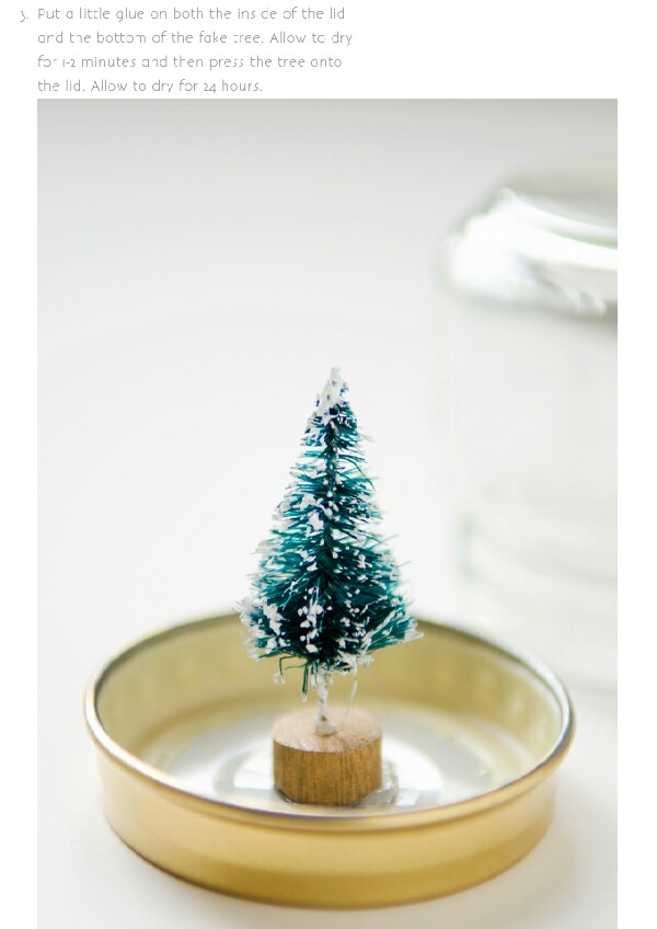a simple cheap and super cute Christmas activity that can be used as a gift. DIY! (: