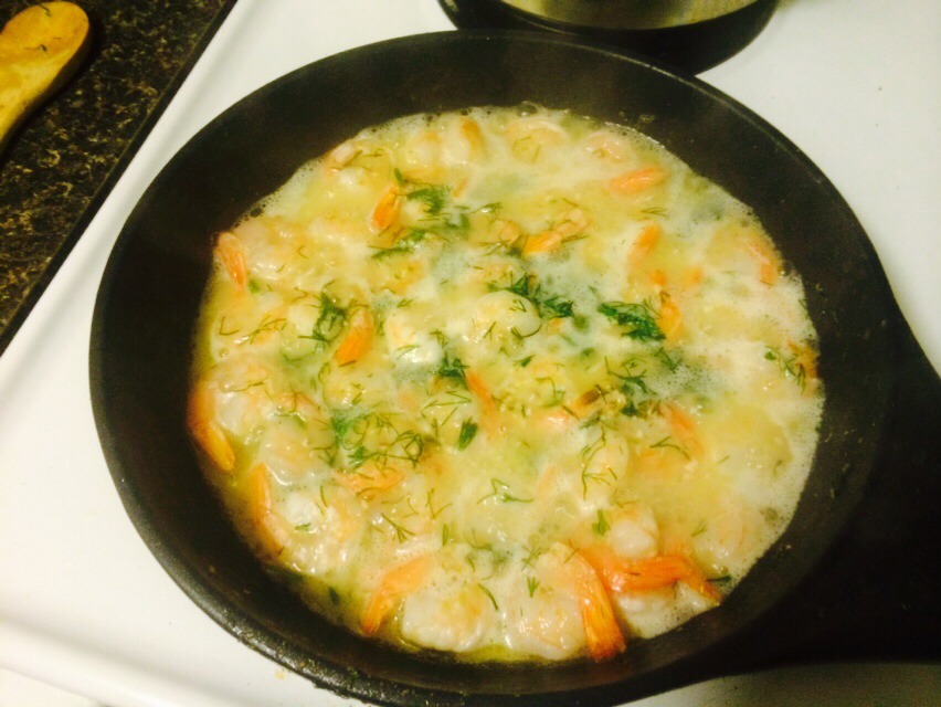 Garlic Butter And Dill Shrimp With Creamy Pasta Sauce