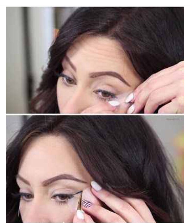 "ONE MINUTE WINGED CAT EYE DIY TUTORIAL"