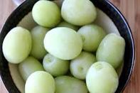 5. 1 cup of frozen grapes have 62 calories and make a nice sweet snack!