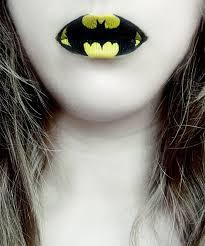 "Beautifully Creepy Halloween Lip Makeup Ideas"
