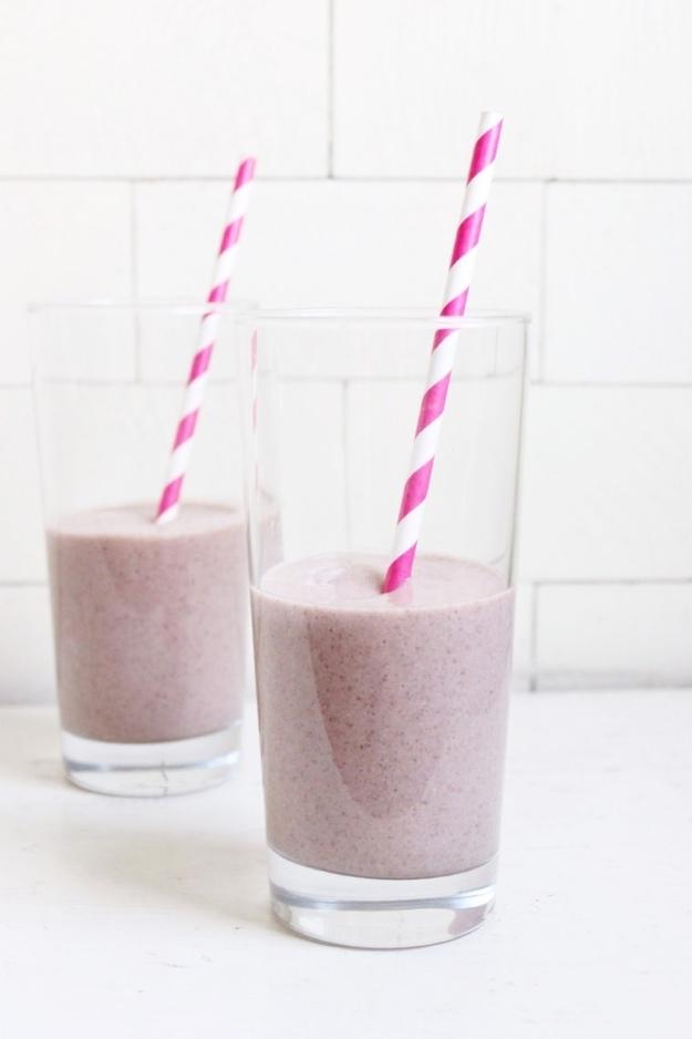 10. Creamy Coconut and Pomegranate Smoothie