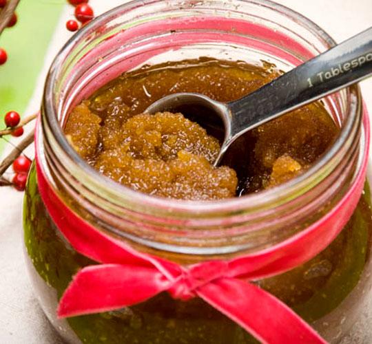 ngredients:

I cup cane sugar
1/3 cup salt
½ cup virgin coconut oil
2-3 tbsp virgin coconut oil
1 tbsp vitamin E oil or powder
A few drops of lavender essential oil for aroma
