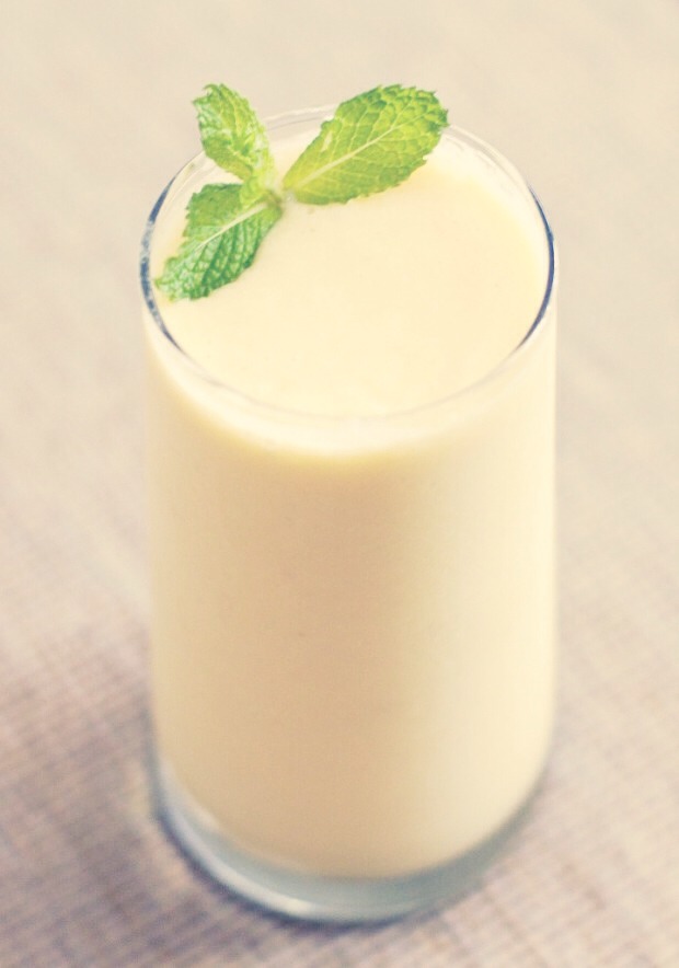 4. Lemon-Lime Detox Smoothie
