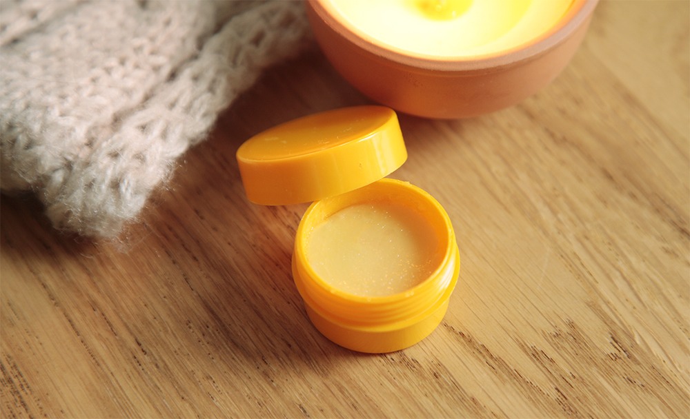 Easy Homemade Lip Balm