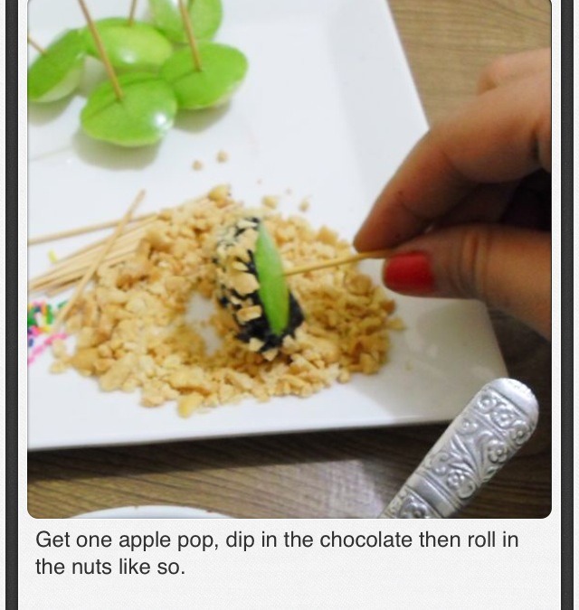 How To Make Mini Chocolate Dipped Apple Pops