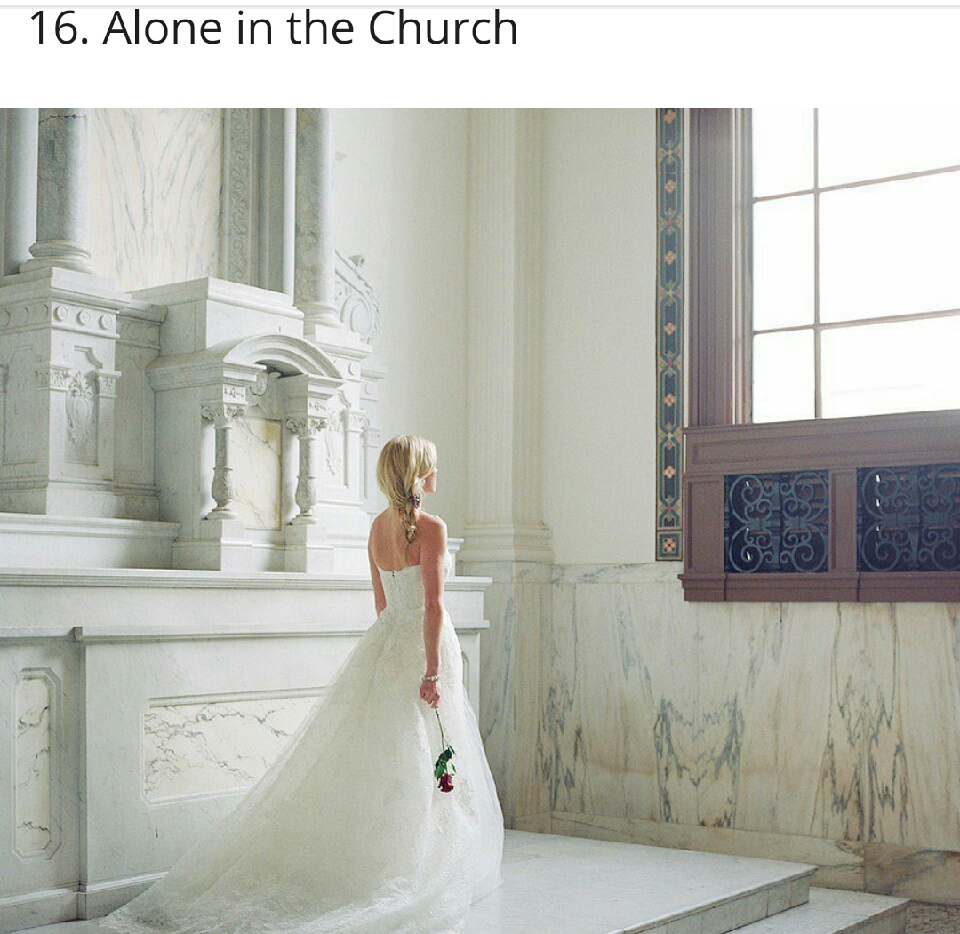 Pictures You Will Regret NOT taking Of Your Wedding Dress! 