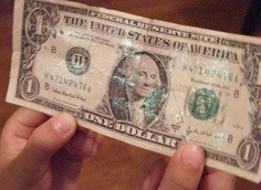 -> Use hair spray and glitter to make tooth fairy money
