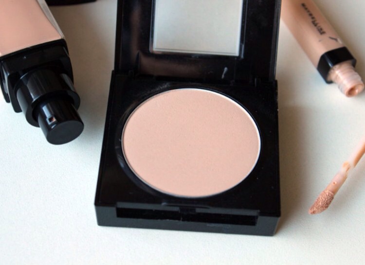 7) Peach shades for under eyes...