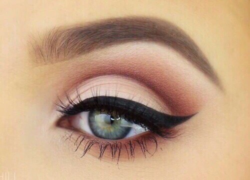 Gorgeous Eye Makeup Looks To Try #GreenGoddess