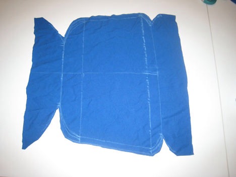 Step 10: Mega Man's Mega Buster (Skinning)

Tools:

•Tape Measure
•Scissors
•Sewing machine
•Hot Glue Gun


Materials:

•Dark Blue Fabric
•Chalk
•Thread
•Glue Sticks