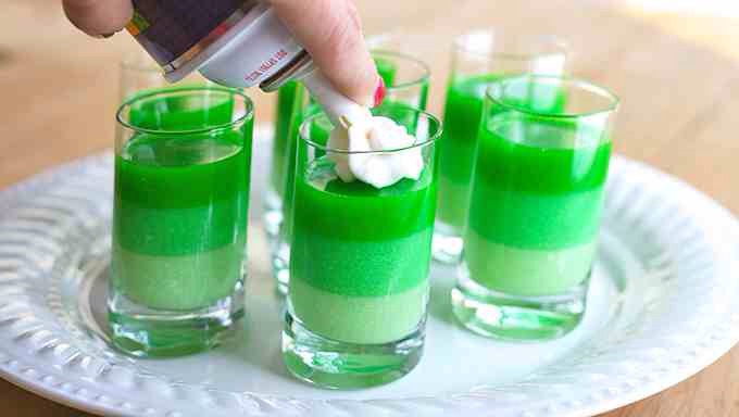 💚OMBRE ST. PATRICK’S DAY JELLY SHOTS🍀