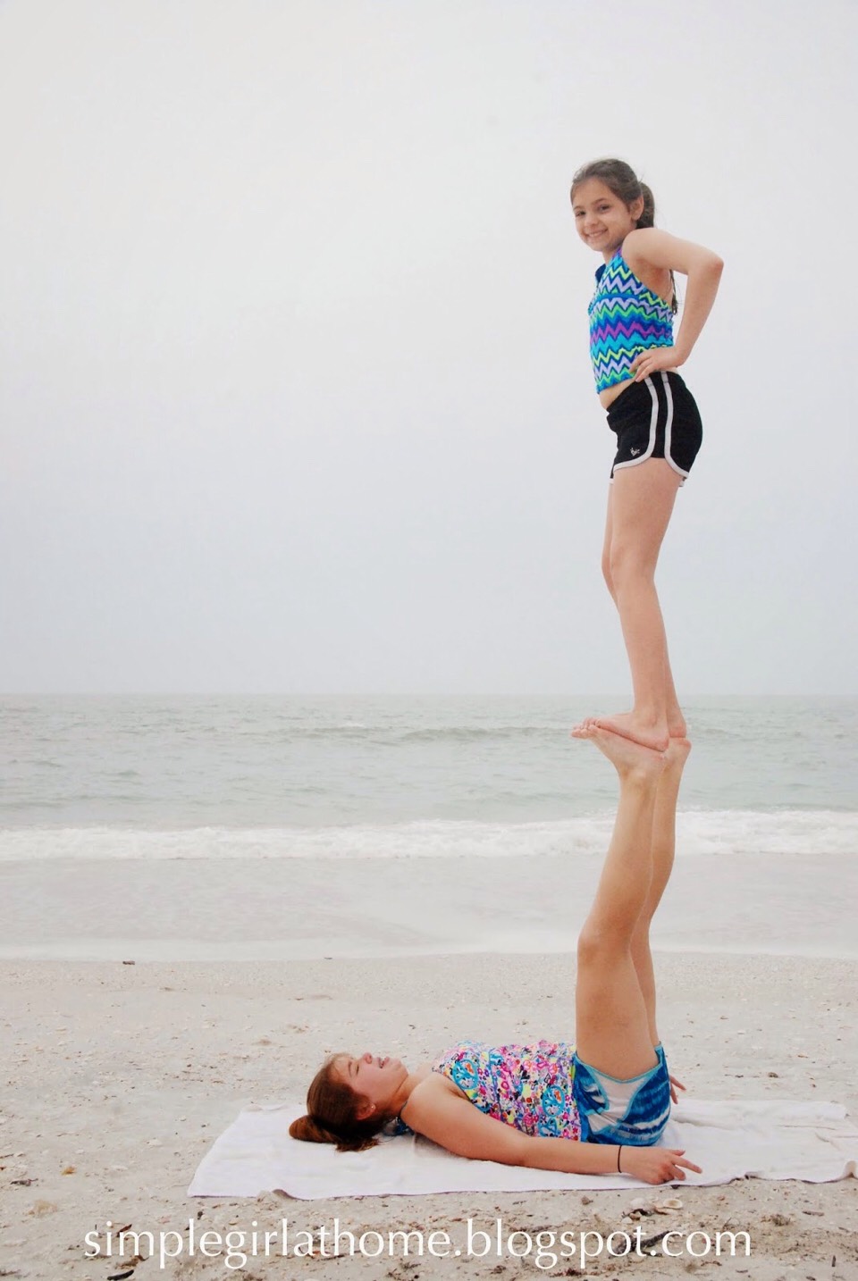 👯Fun 2 Person Stunt Ideas👯