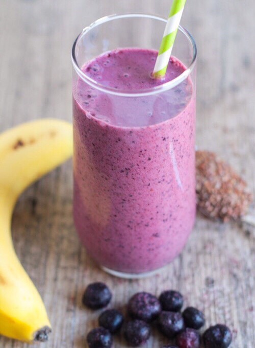 Blue Magic
-3/4 cup of frozen blueberries
-1tbsp of almond butter
-1/2 cup of almond milk
Extras: Frozen banana, 2 tbsp shredded coconut, 2 tbsp of rolled oats, 1/2 inch of fresh ginger (cut)