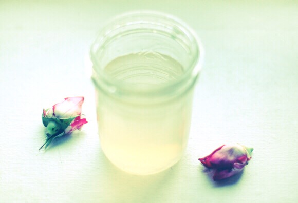 suffering from dark circles under eyes?? 👀 Here 👉🏼 you can find all natural treatment you need 👍