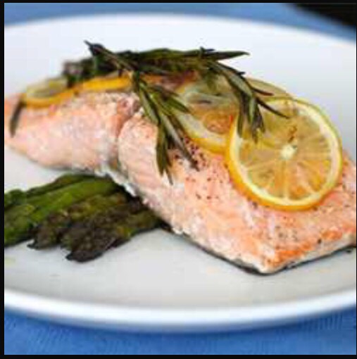 Foil Wrapped Salmon With Rosemary And Lemon