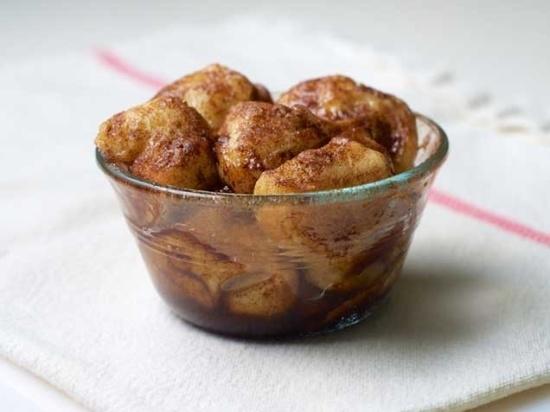 Monkey Bread 

http://asouthernfairytale.com/2010/11/28/individual-monkey-breads/ 