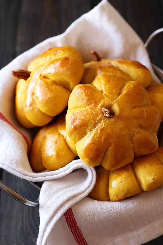 Pumpkin Bread Rolls With Cinnamon Butter 