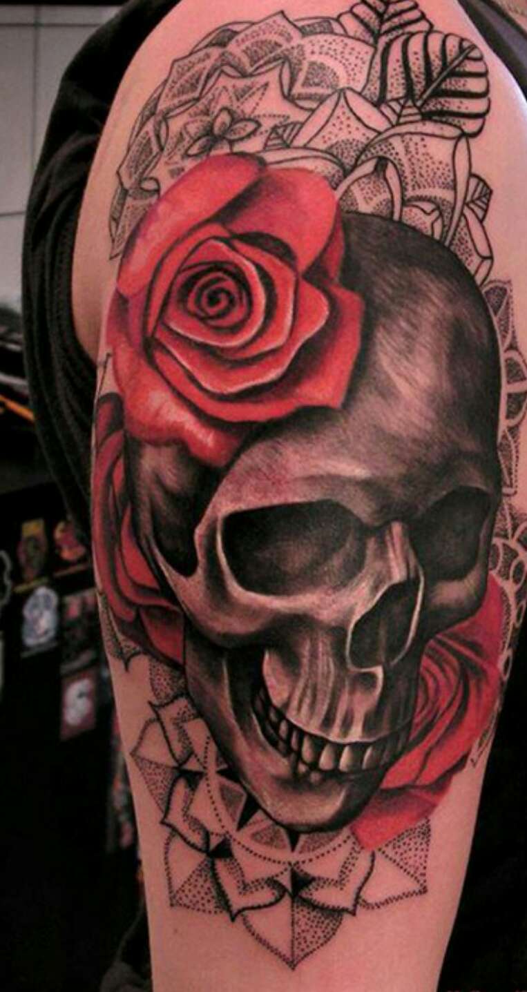 Beautiful Skull Tattoos For Women!