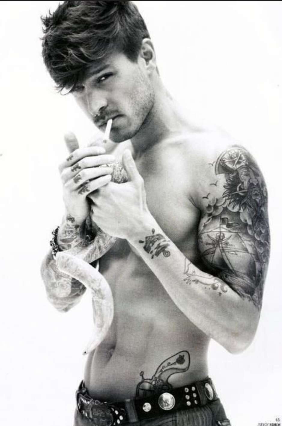 VERY Legitimate Reasons To Date A Tattooed Man!