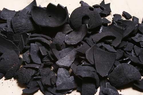 Coconut Activated Charcoal is pH neutral and made from coconut shells through carbonization and steam activation.