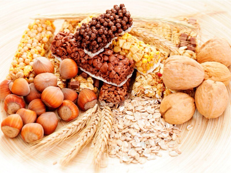 7. Increase Your Fiber Intake 
Skimping on fiber will make you gain weight. Forget the pretzels and go for a bag of low-fat popcorn. It has five times the fiber and only 90 calories for six cups, so it's filling and satisfying. 