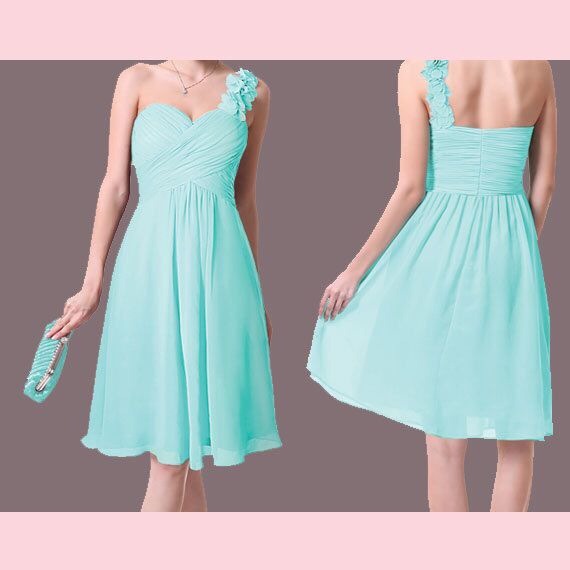 😍💢Simple And Chic Dress💢😍