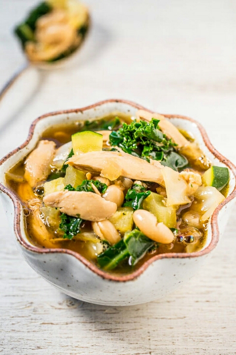 Healthy Dinner Choice:  Kale, White Bean & Chicken Soup #springforward
