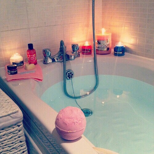 Take a long shower🚿🛁