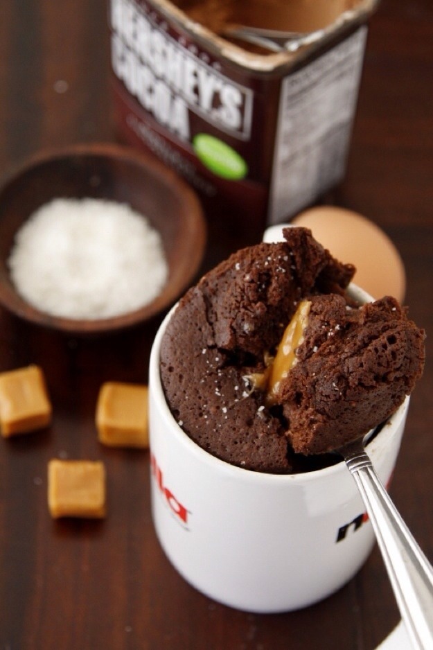1.Caramel mug cake